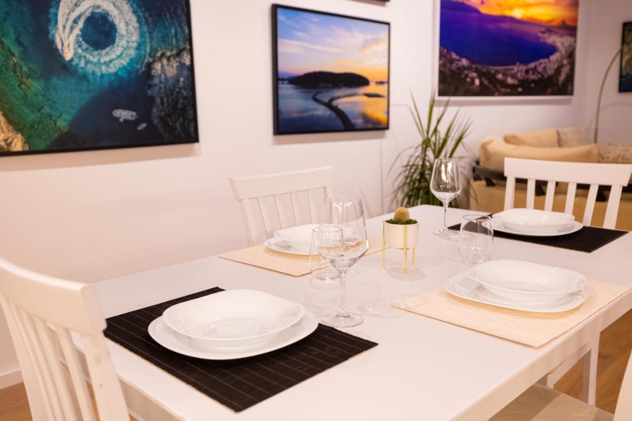 Victoria Lungomare Apartment Vlorë エクステリア 写真