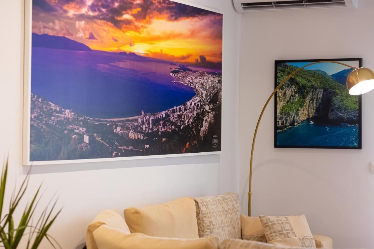 Victoria Lungomare Apartment Vlorë エクステリア 写真