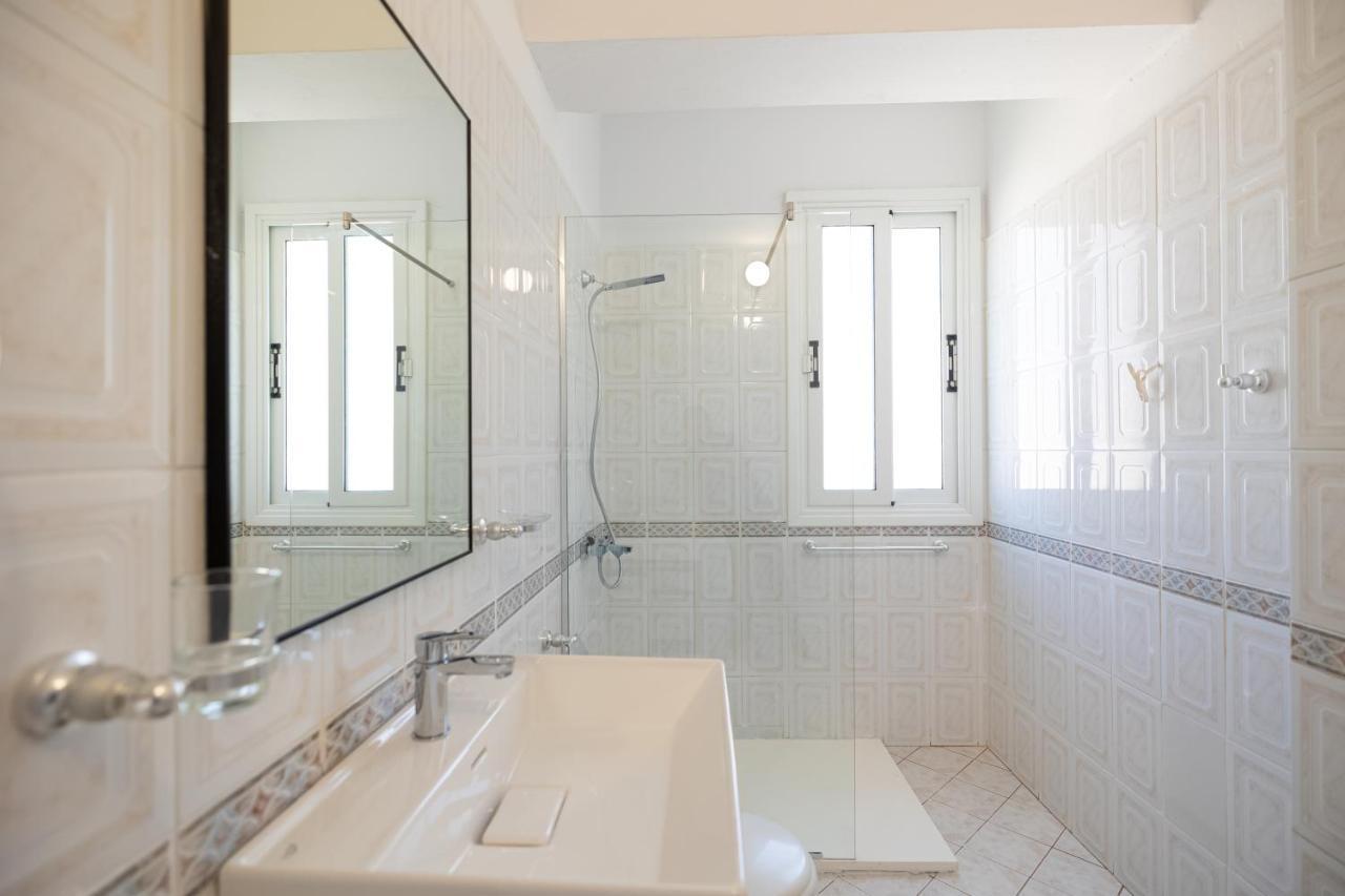 Victoria Lungomare Apartment Vlorë エクステリア 写真