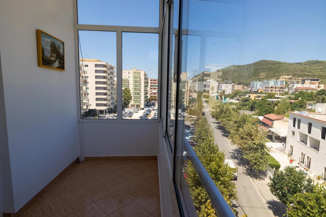 Victoria Lungomare Apartment Vlorë エクステリア 写真