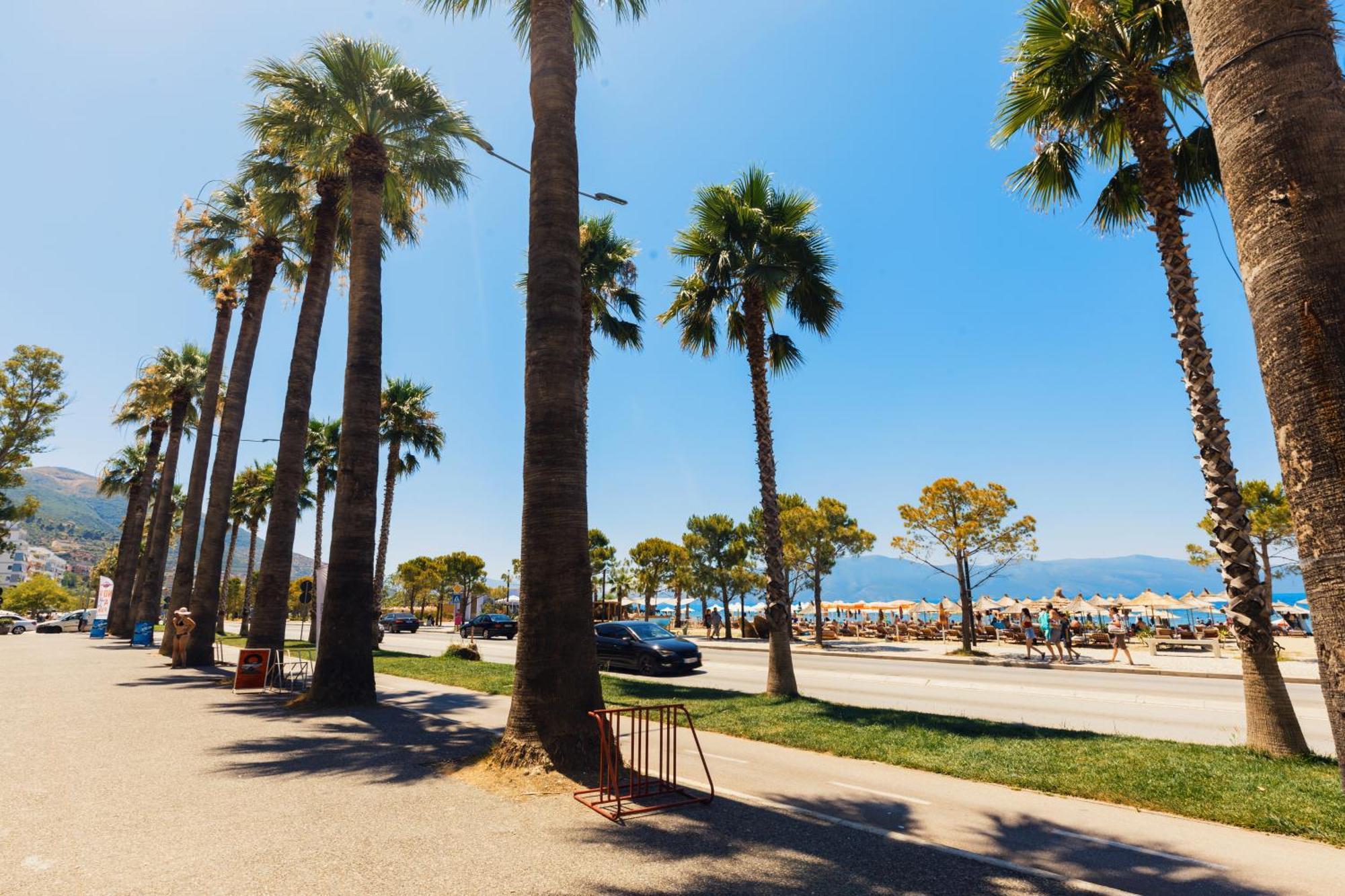 Victoria Lungomare Apartment Vlorë エクステリア 写真